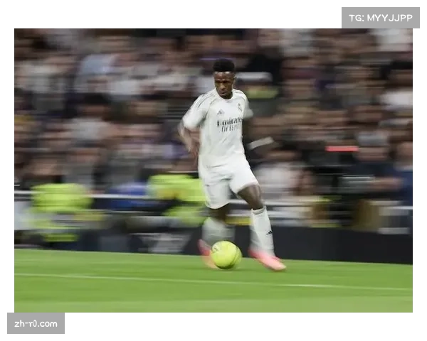 通讯:从领先两球到被逼平,赫塔菲主帅赛后批评球队专注力